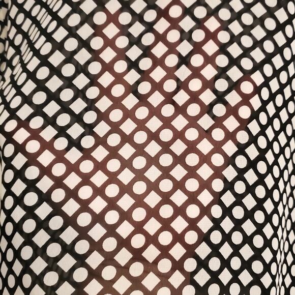 Gap Semi Sheer Black White Short Sleeve Diamond Circle Pattern Blouse Size Med - Picture 4 of 7